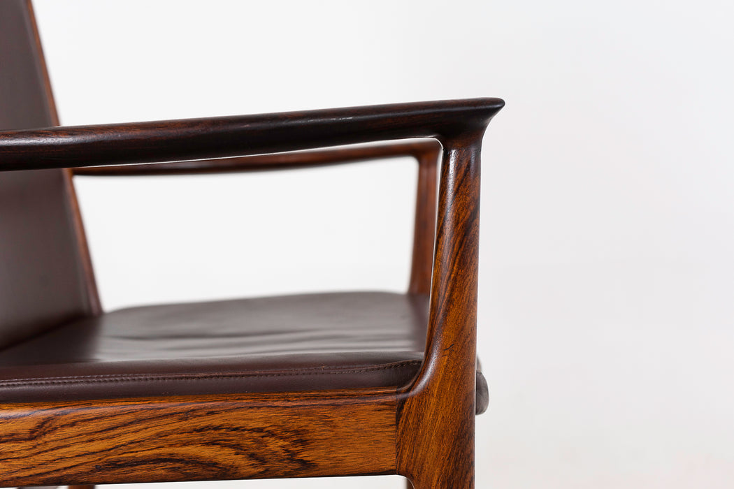 Rosewood & Leather Arm Chair by Kai Lyngfeldt Larsen - (324-137.2)