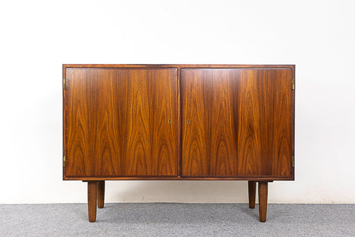 Danish Modern Rosewood Cabinet by Hundevad - (319-214.1)