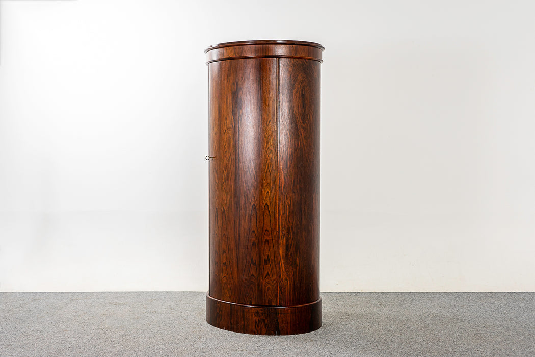 Rosewood Cabinet by Johannes Sorth - (321-303)