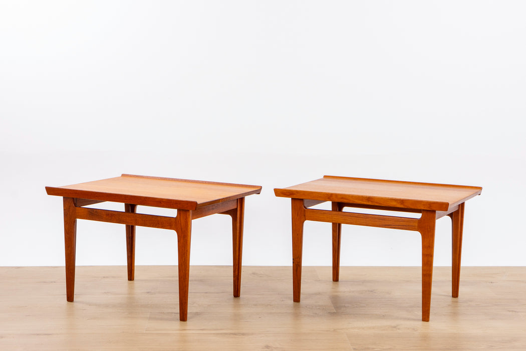 2 Finn Juhl FD-533 Solid Teak Side Tables for France & Daverkosen - (D1526)