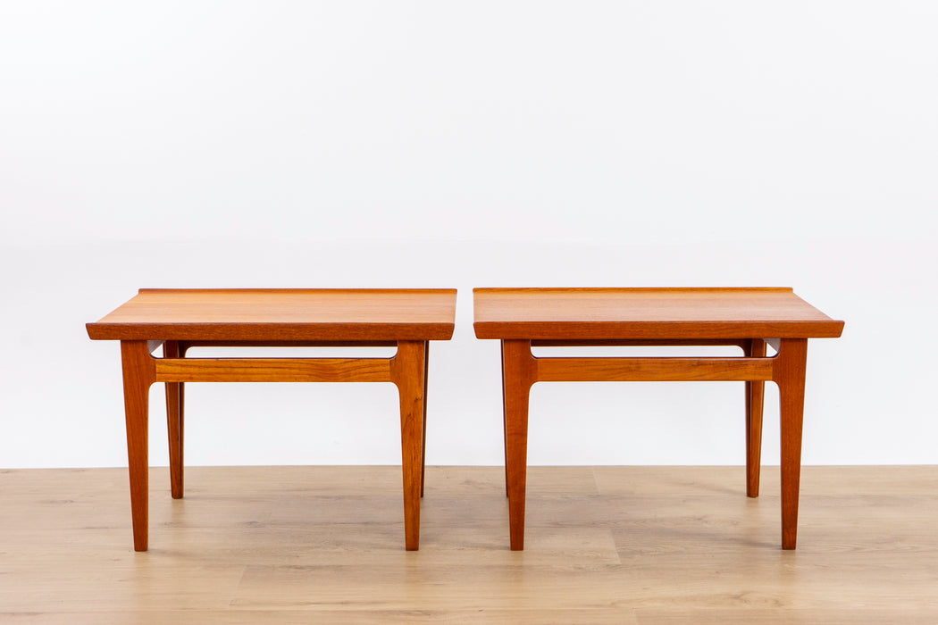 2 Finn Juhl FD-533 Solid Teak Side Tables for France & Daverkosen - (D1526)