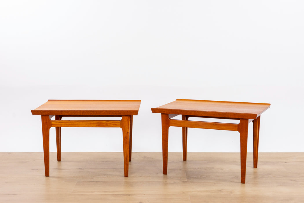 2 Finn Juhl FD-533 Solid Teak Side Tables for France & Daverkosen - (D1526)