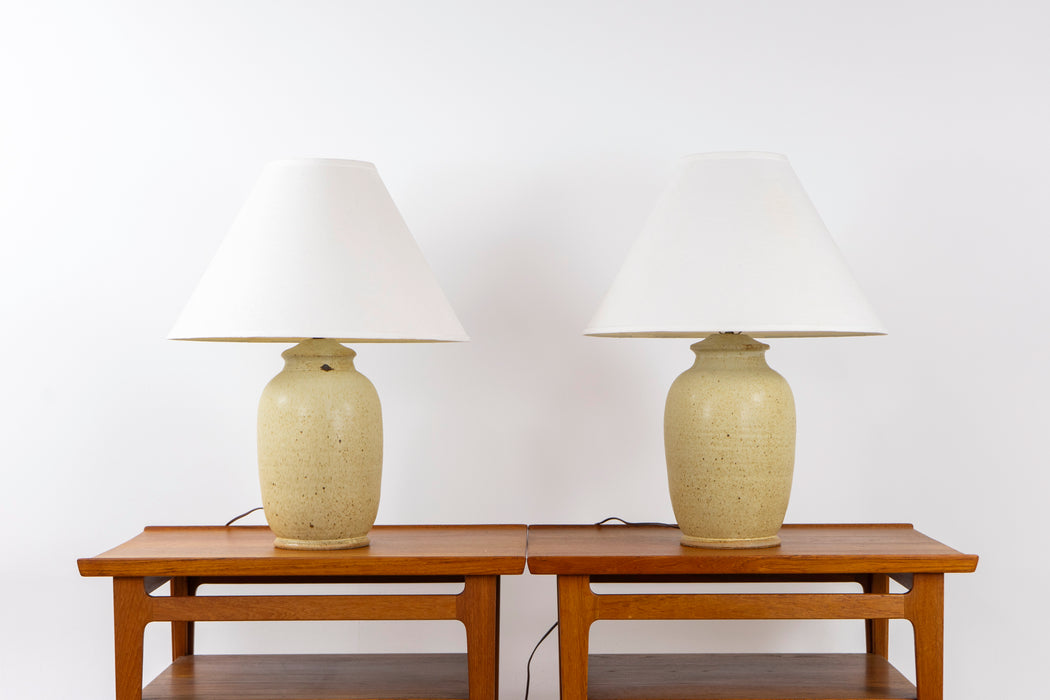 2 Mid-Century Modern Ceramic Table Lamps - (D1523)