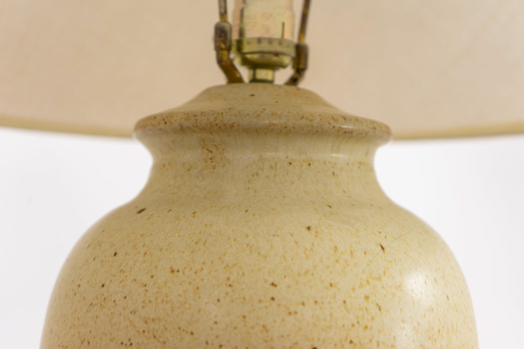 2 Mid-Century Modern Ceramic Table Lamps - (D1523)