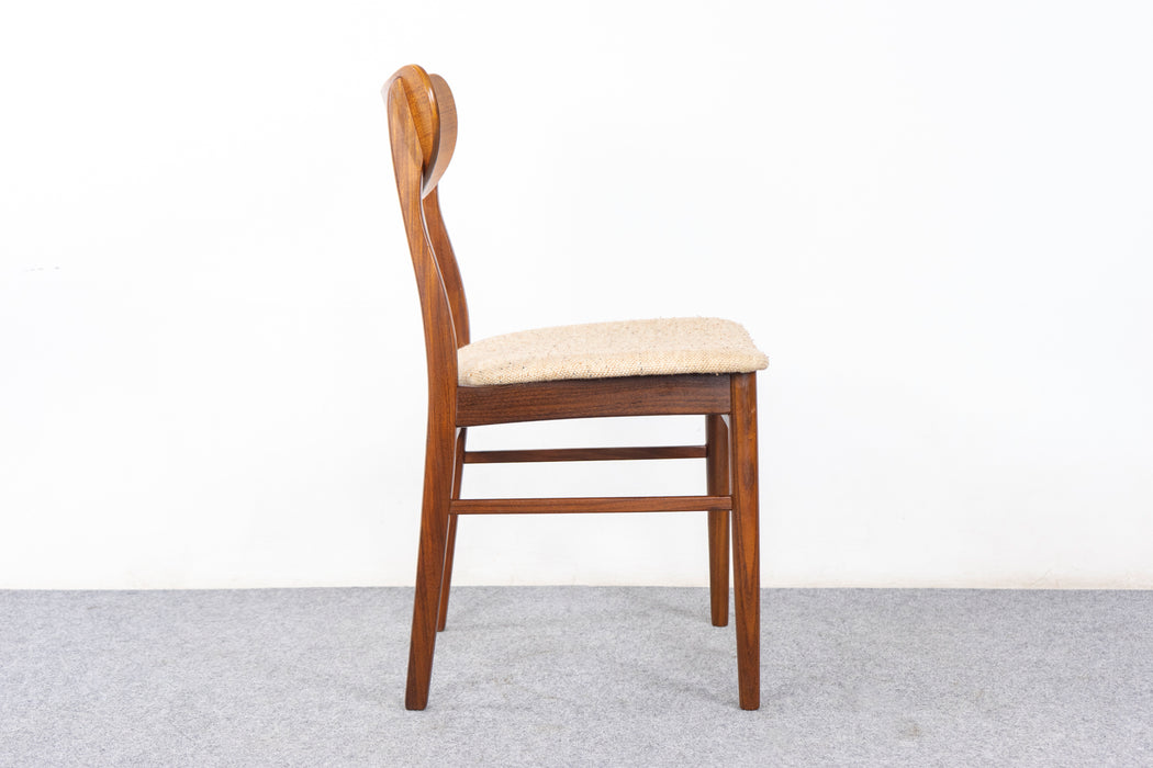 4 Danish Modern Teak Dining Chairs - (327-098)