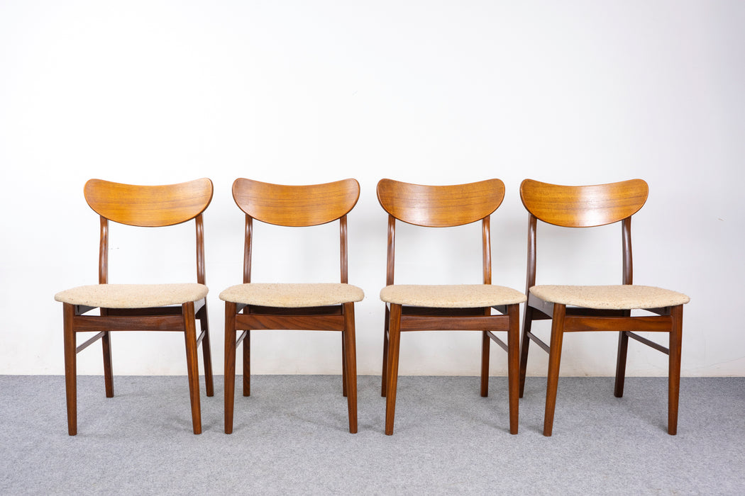 4 Danish Modern Teak Dining Chairs - (327-098)