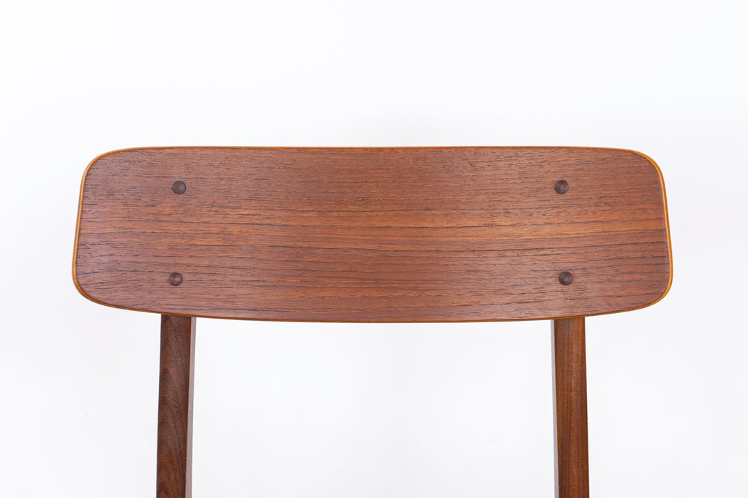 4 Danish Modern Teak Dining Chairs - (327-107)