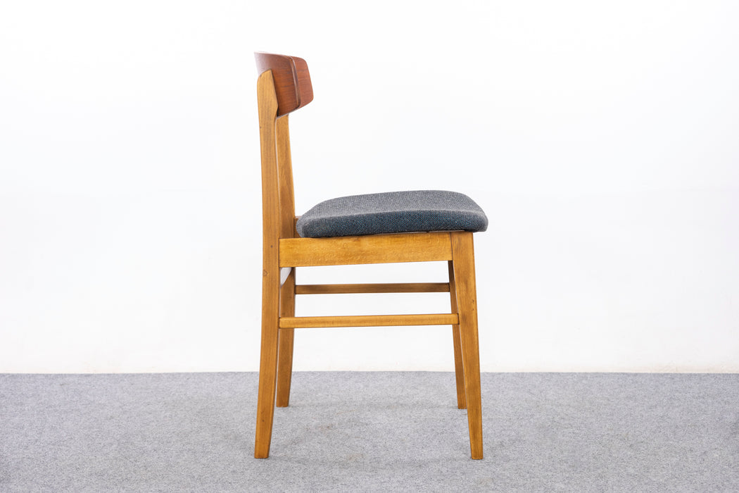 4 Danish Mid-Century Teak & Beech Dining Chairs - (326-123)