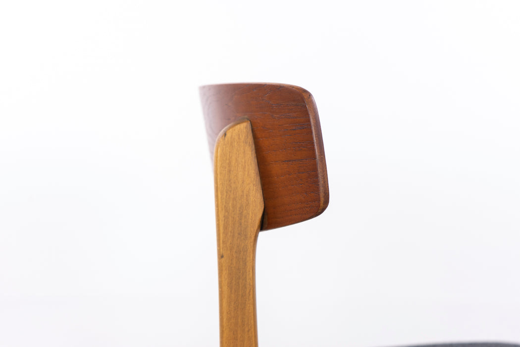 4 Danish Mid-Century Teak & Beech Dining Chairs - (326-123)