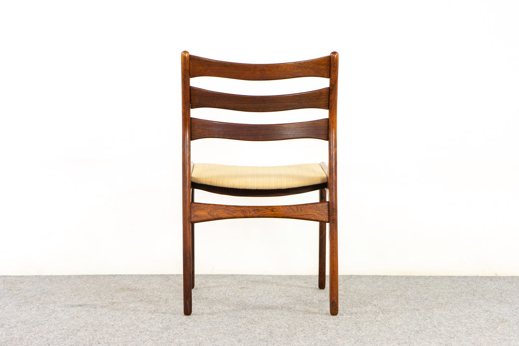 4 Rosewood Danish Dining Chairs - (325-150)