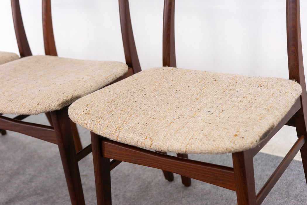 4 Danish Modern Teak Dining Chairs - (327-096)