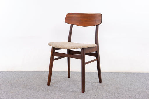 4 Danish Modern Teak Dining Chairs - (327-096)