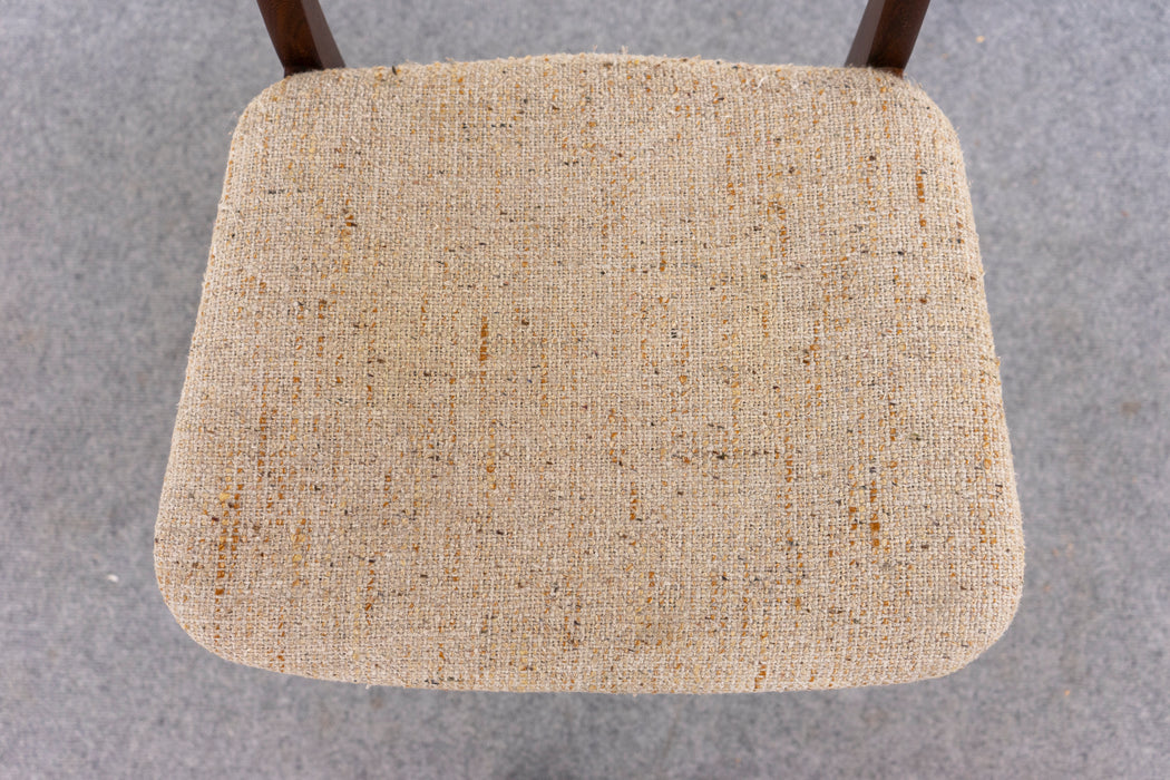 4 Danish Modern Teak Dining Chairs - (327-096)