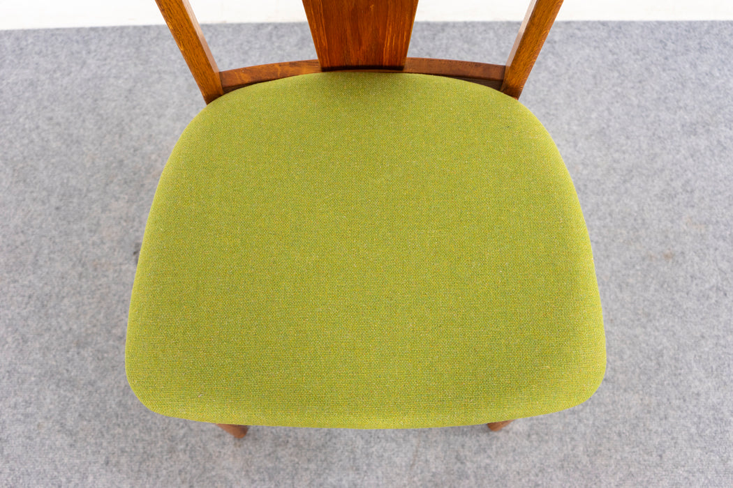 6 Danish Modern Teak & Oak Dining Chairs - (327-144)