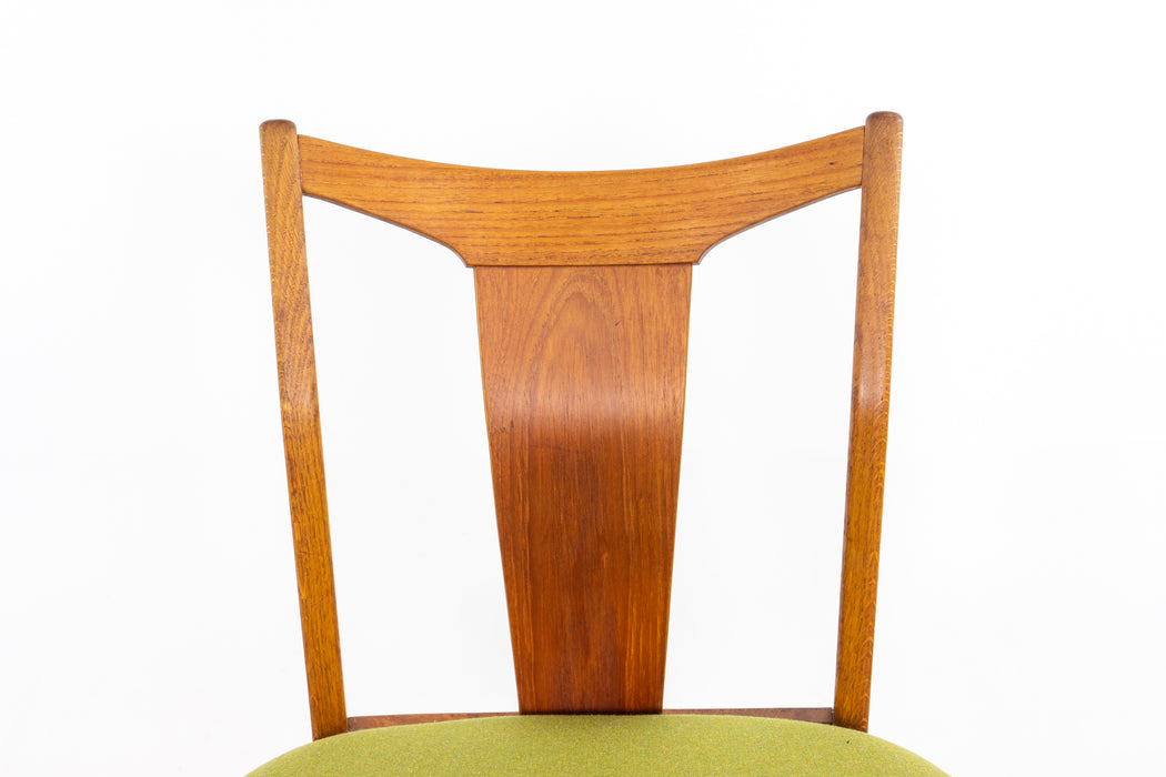 6 Danish Modern Teak & Oak Dining Chairs - (327-144)