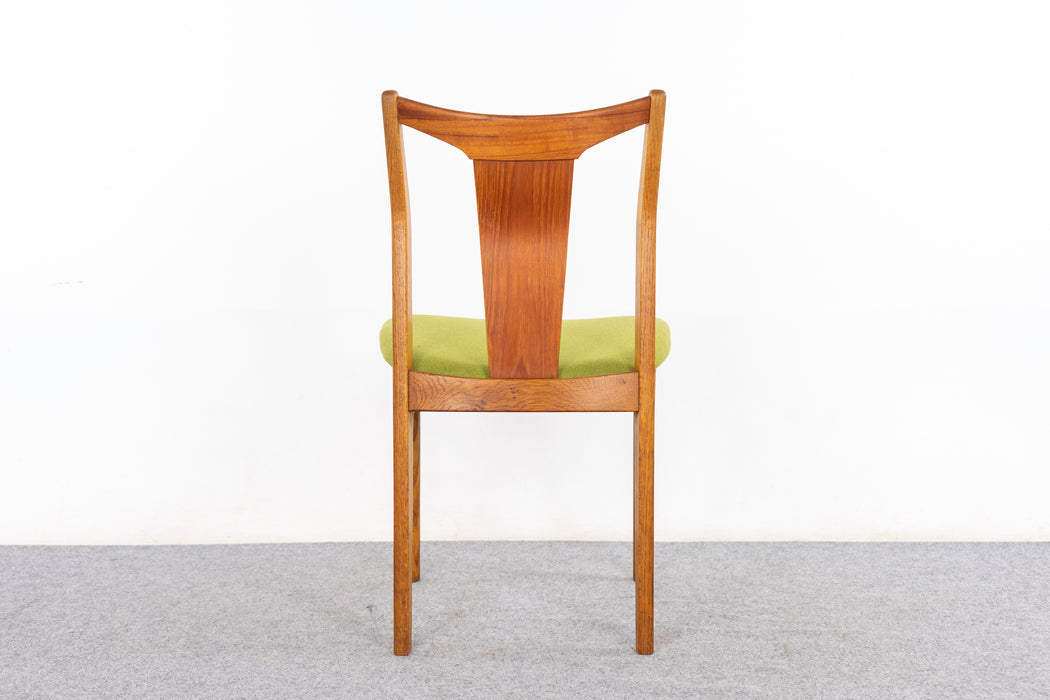 6 Danish Modern Teak & Oak Dining Chairs - (327-144)
