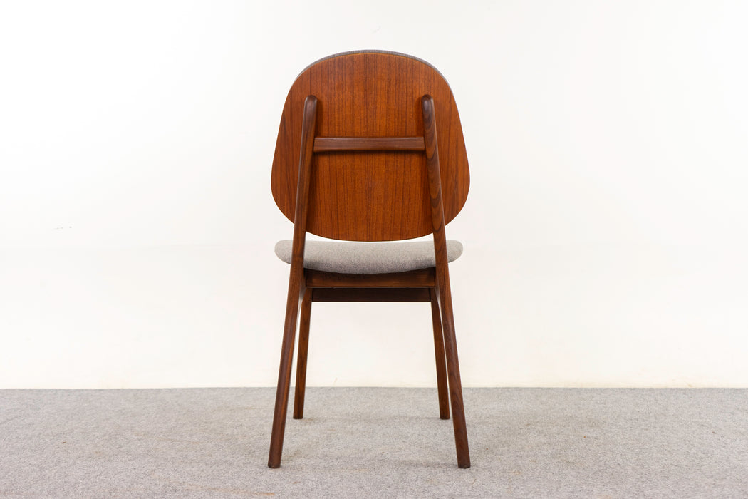 6 Teak Dining Chairs by Arne Hovmand Olsen- (D1272)