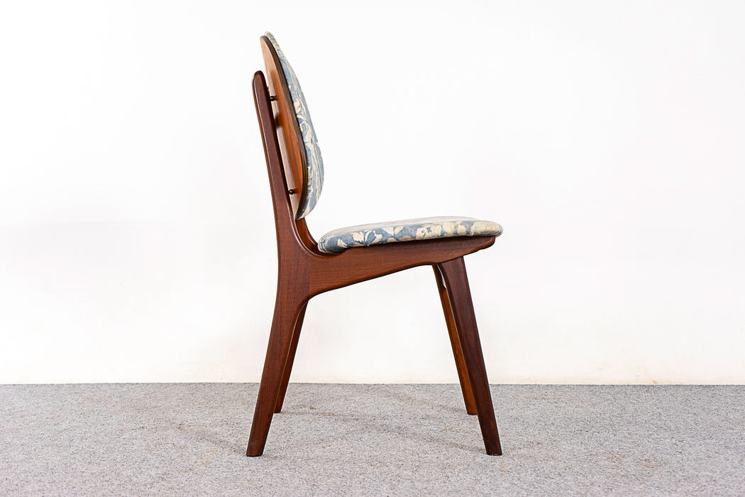 6 Teak Dining Chairs by Arne Hovmand-Olsen  - (D1137)
