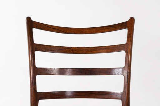 6 Rosewood Danish Dining Chairs - (322-031)