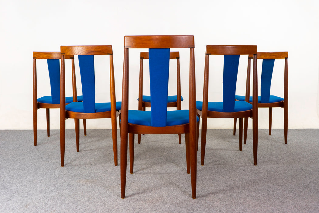 6 Teak Model 771 Dining Chairs by Hans Olsen - (325-221)