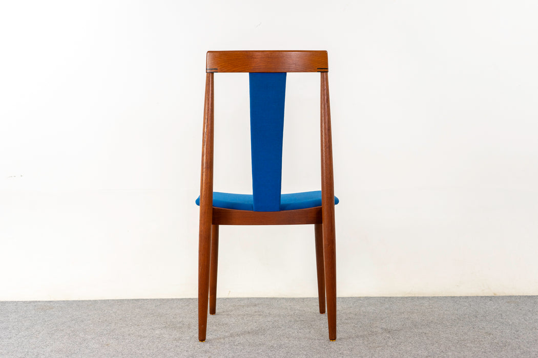 6 Teak Model 771 Dining Chairs by Hans Olsen - (325-221)