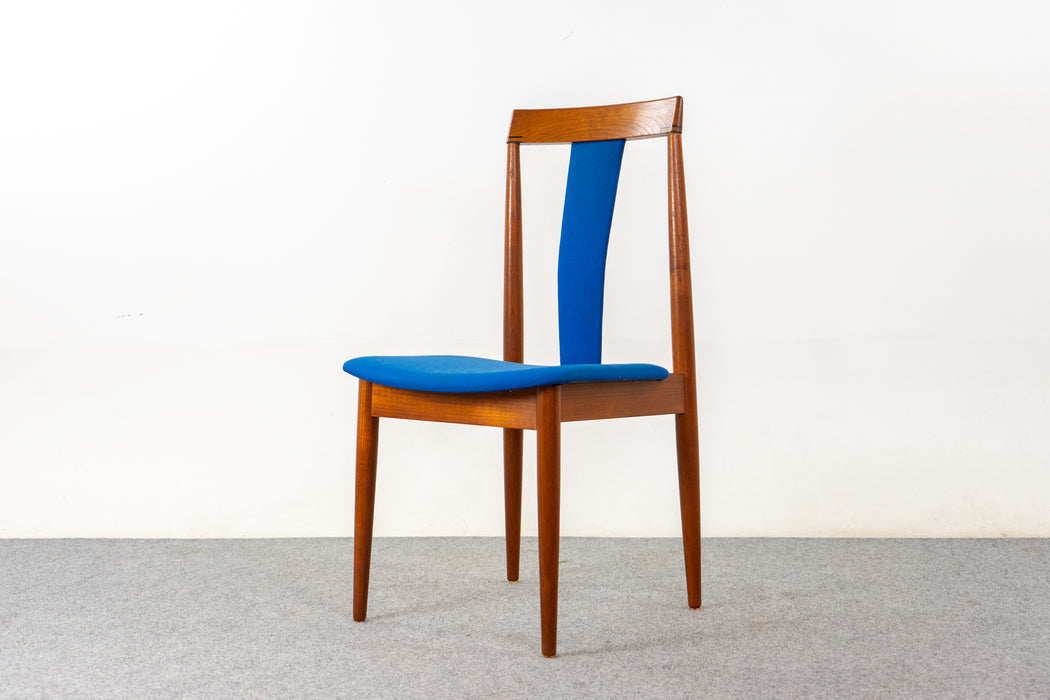 6 Teak Model 771 Dining Chairs by Hans Olsen - (325-221)