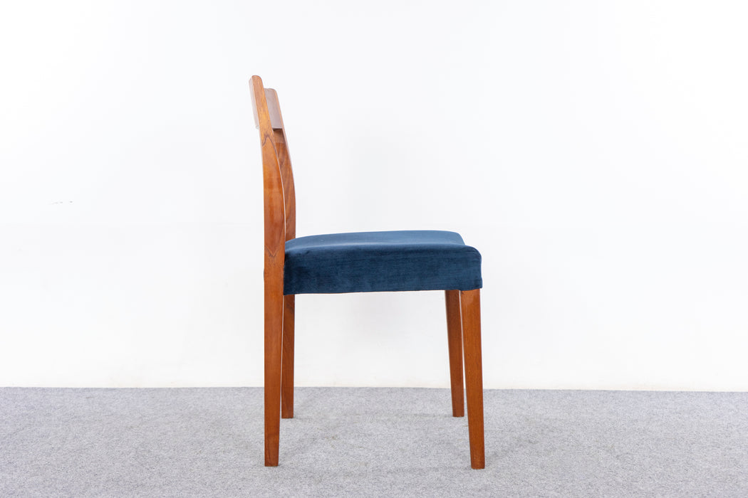 6 Danish Mid-Century Teak Dining Chairs - (D1480)