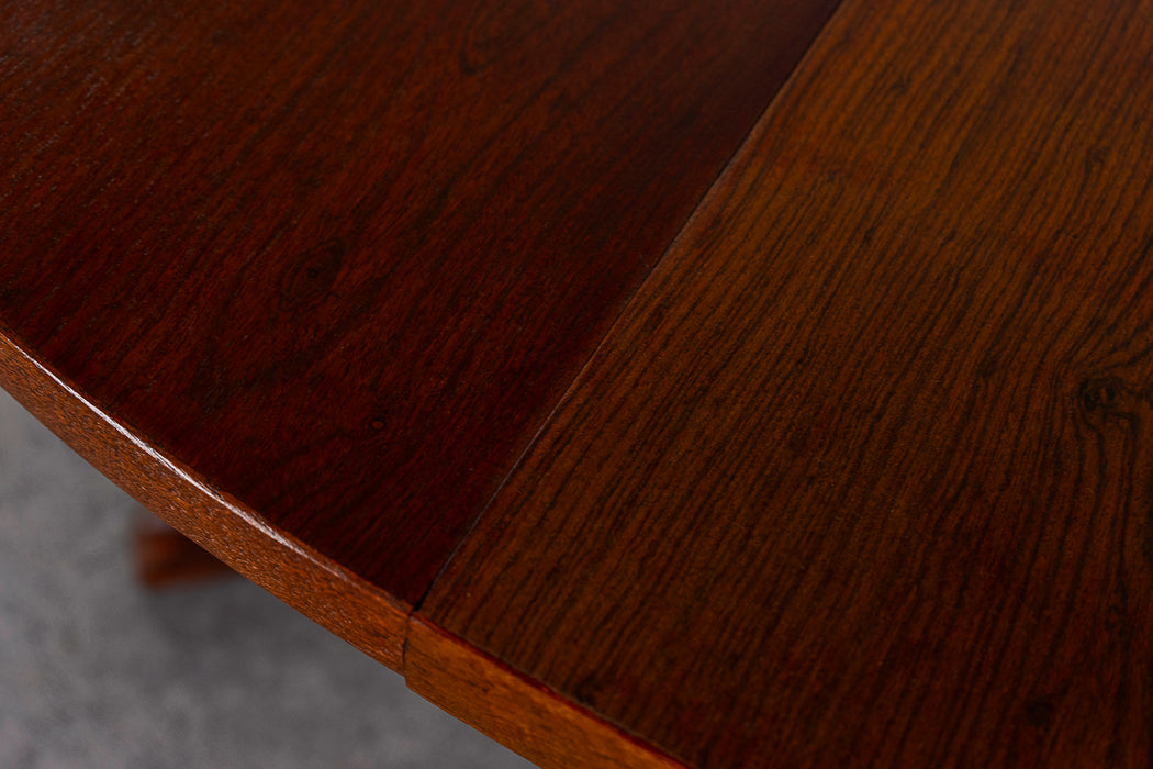 Rosewood Dining Table - (D1096)