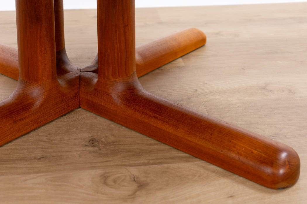 Danish Mid-Century Solid Teak Round Coffee Table by Drylund - (D1537)