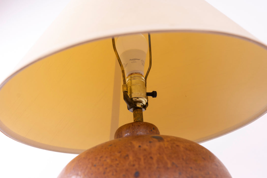 Mid-Century Modern Ceramic Table Lamp - (D1524)