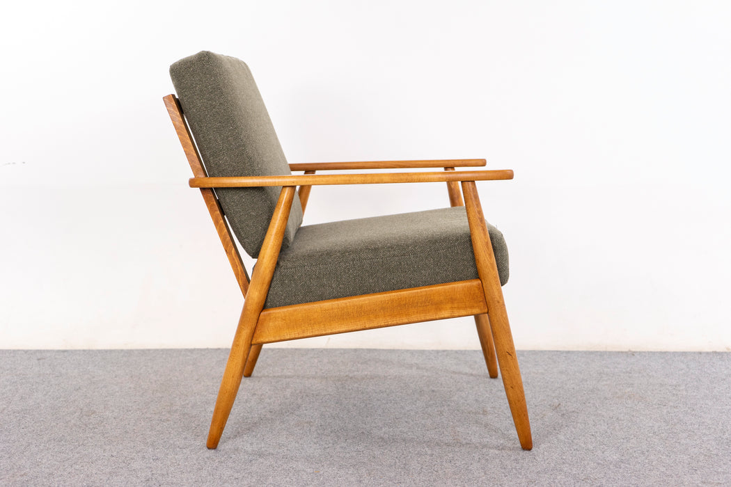 Beech Danish Lounge Chair - (326-055)