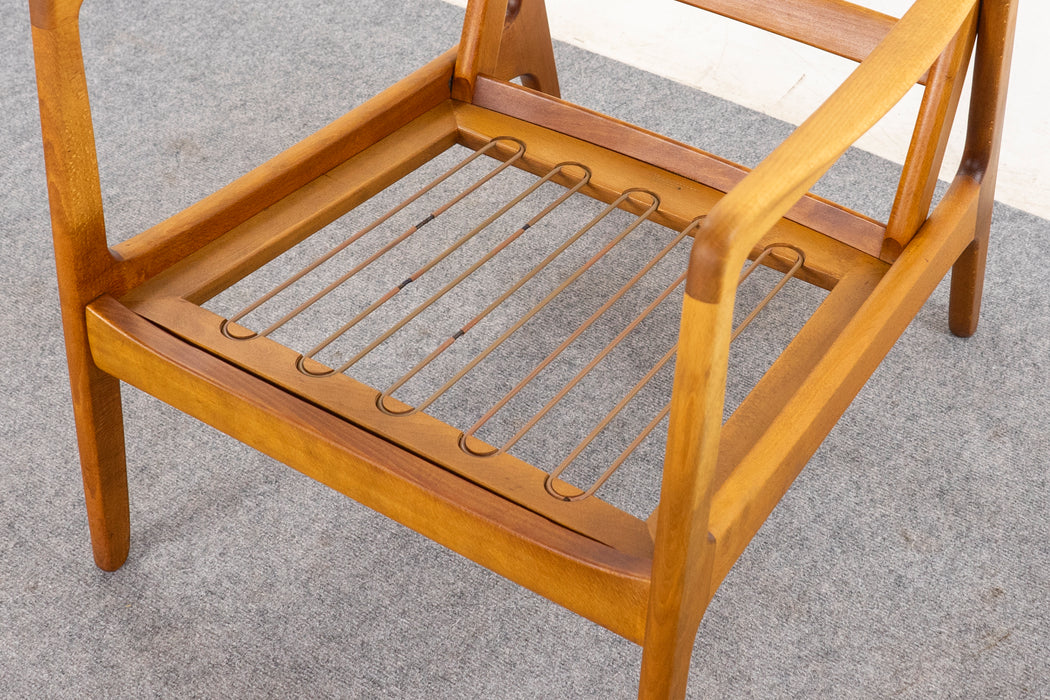 Beech FD 109 Lounge Chair by Ole Wanscher - (D1470)