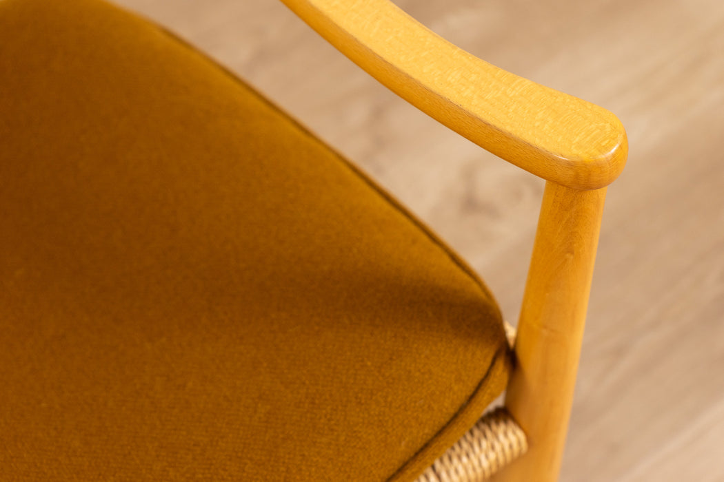 Hans Wegner J16 Beech Rocking Chair - (D1677)