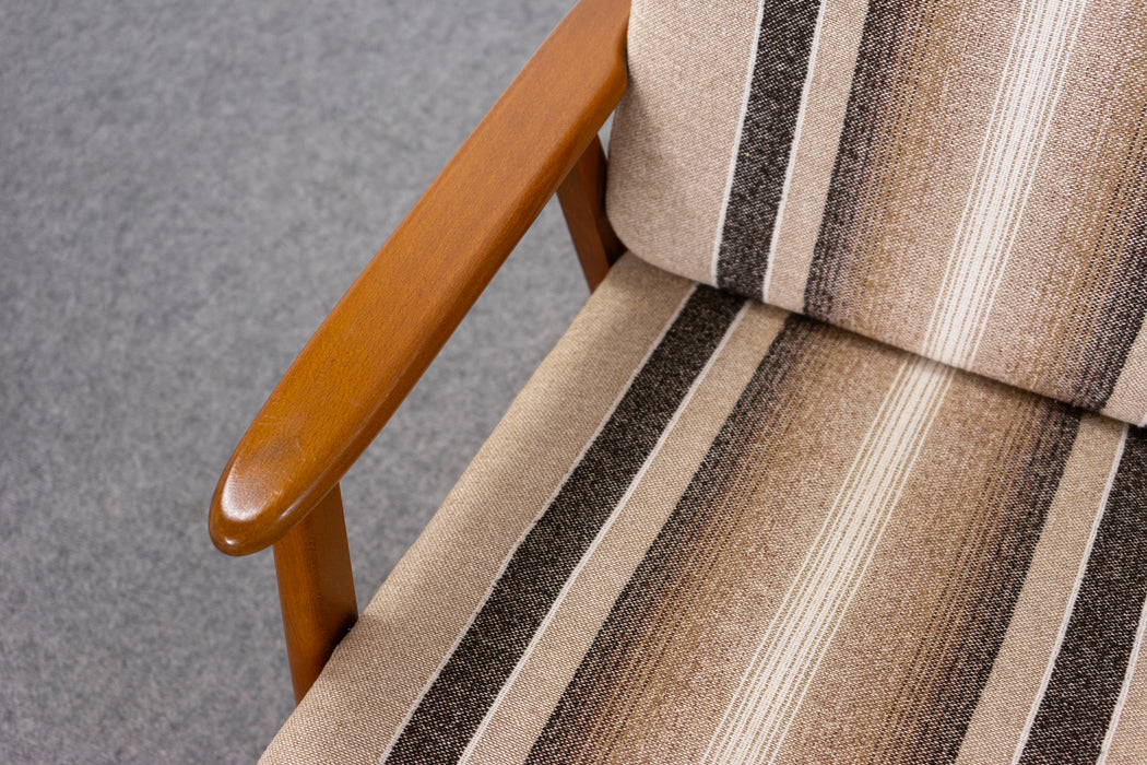 Beech Danish Sofa - (326-178)