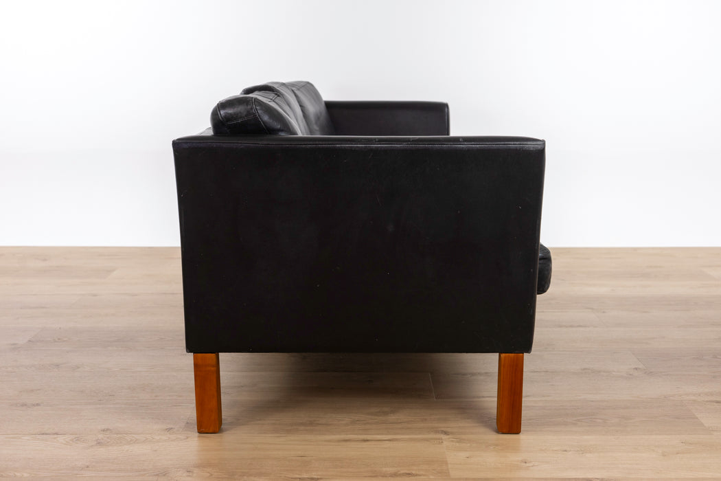 Danish Modern Black Leather Sofa - (327-146)
