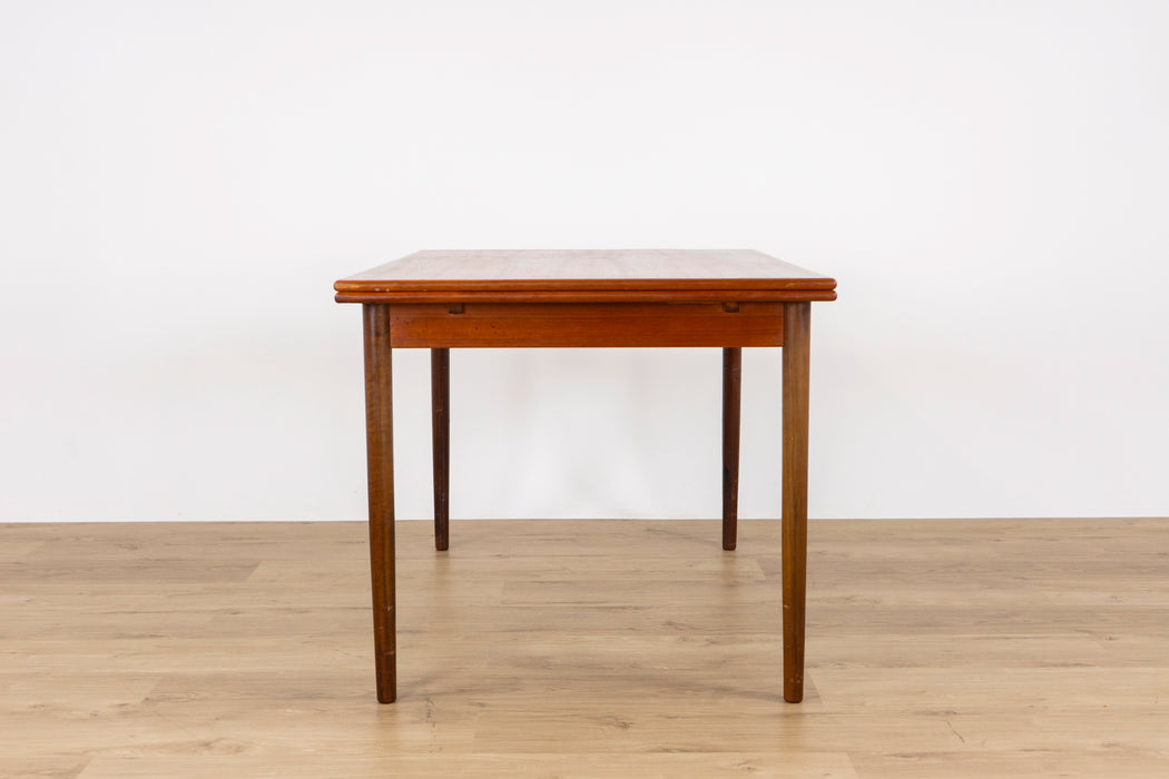 Danish Modern Teak Dining Table - (327-032)