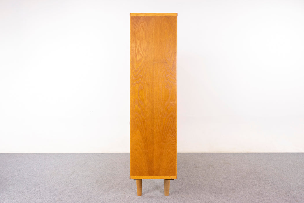 Oak Danish Bookcase - (326-039)