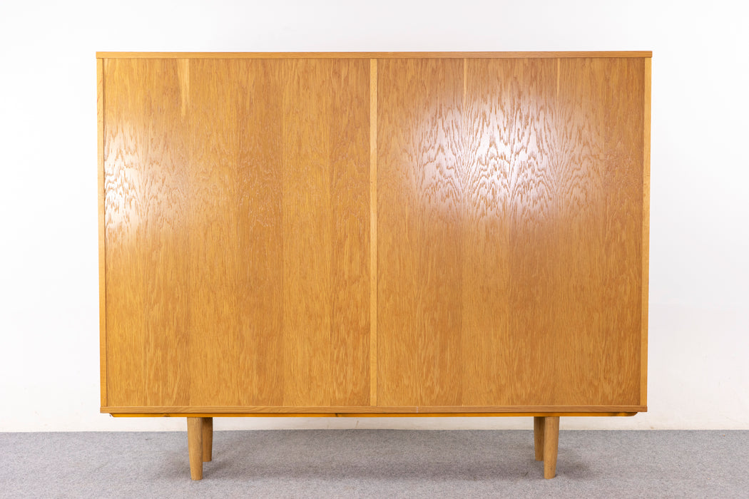 Oak Danish Bookcase - (326-039)