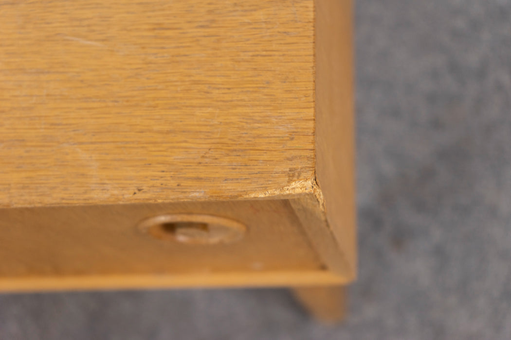 Oak Danish Cabinet - (326-118)