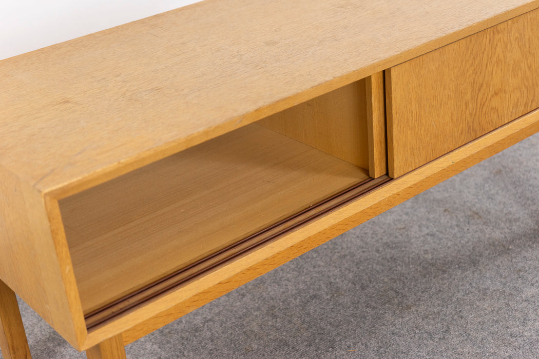 Oak Danish Cabinet - (326-118)