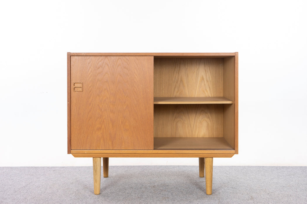 Danish Modern Oak Cabinet - (327-183)