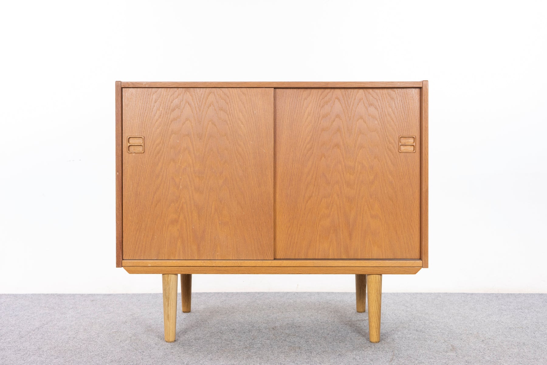 Danish Modern Oak Cabinet - (327-183)