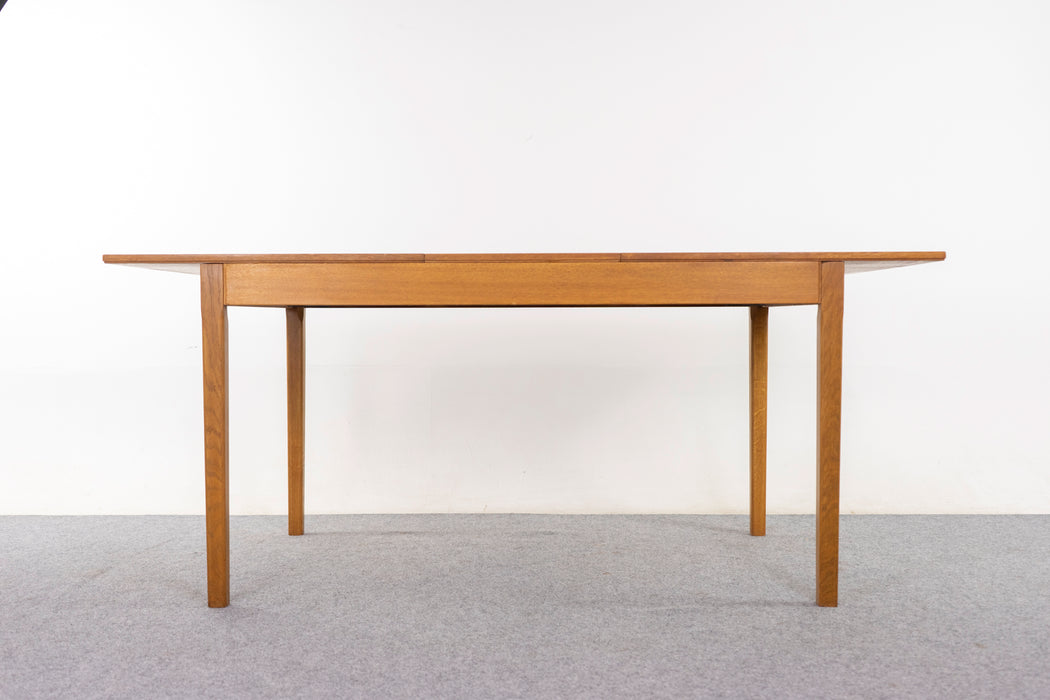Oak Danish Dining Table - (326-179)