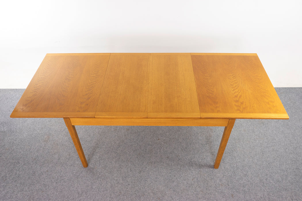 Oak Danish Dining Table - (326-179)