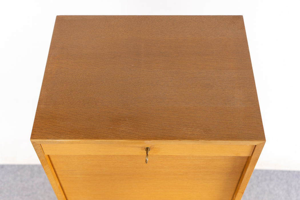 Danish Modern Oak File Cabinet - (327-105)
