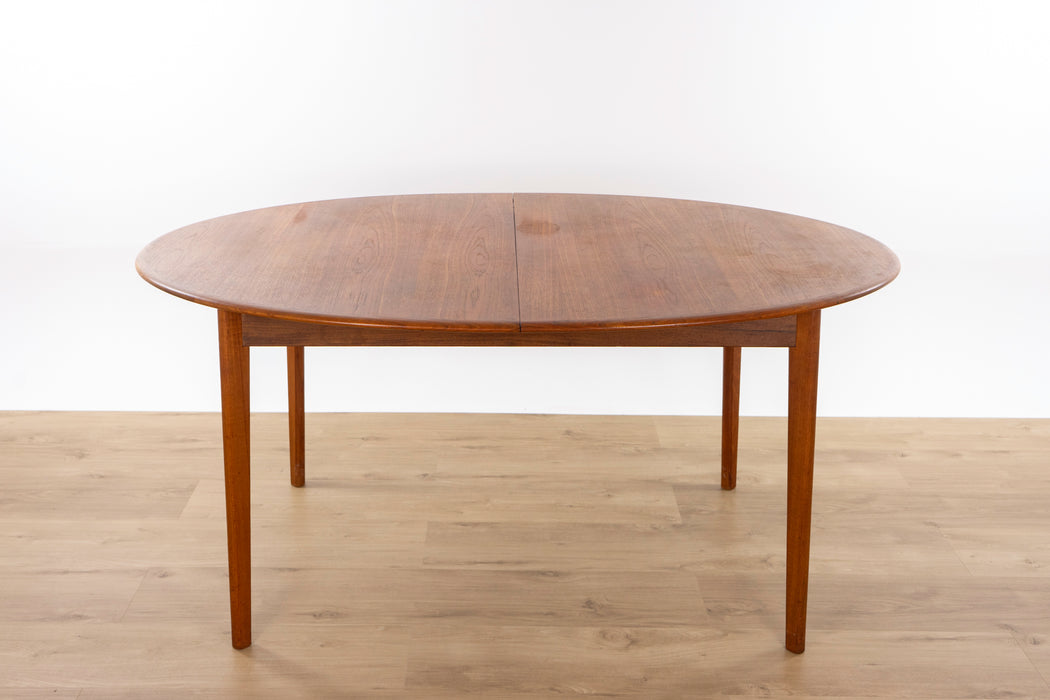 Danish Modern Teak Dining Table - (D1573)