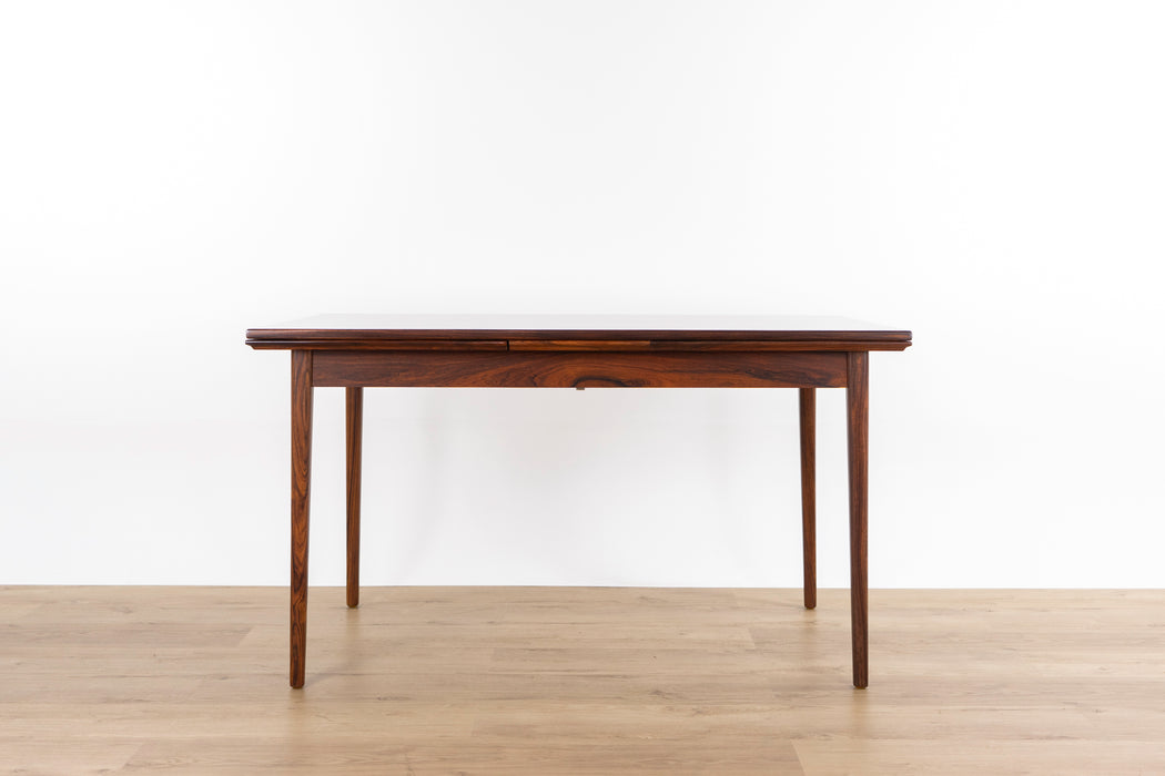Danish Modern Rosewood Dining Table - (321-037)