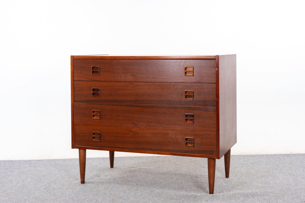 Danish Mid Century Rosewood Dresser - (327-021)
