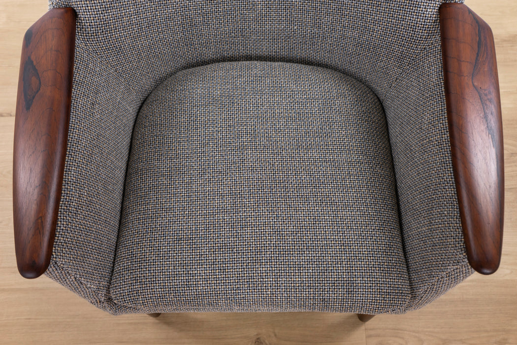 Danish Mid-Century Rosewood Easy Chair - (321-271)