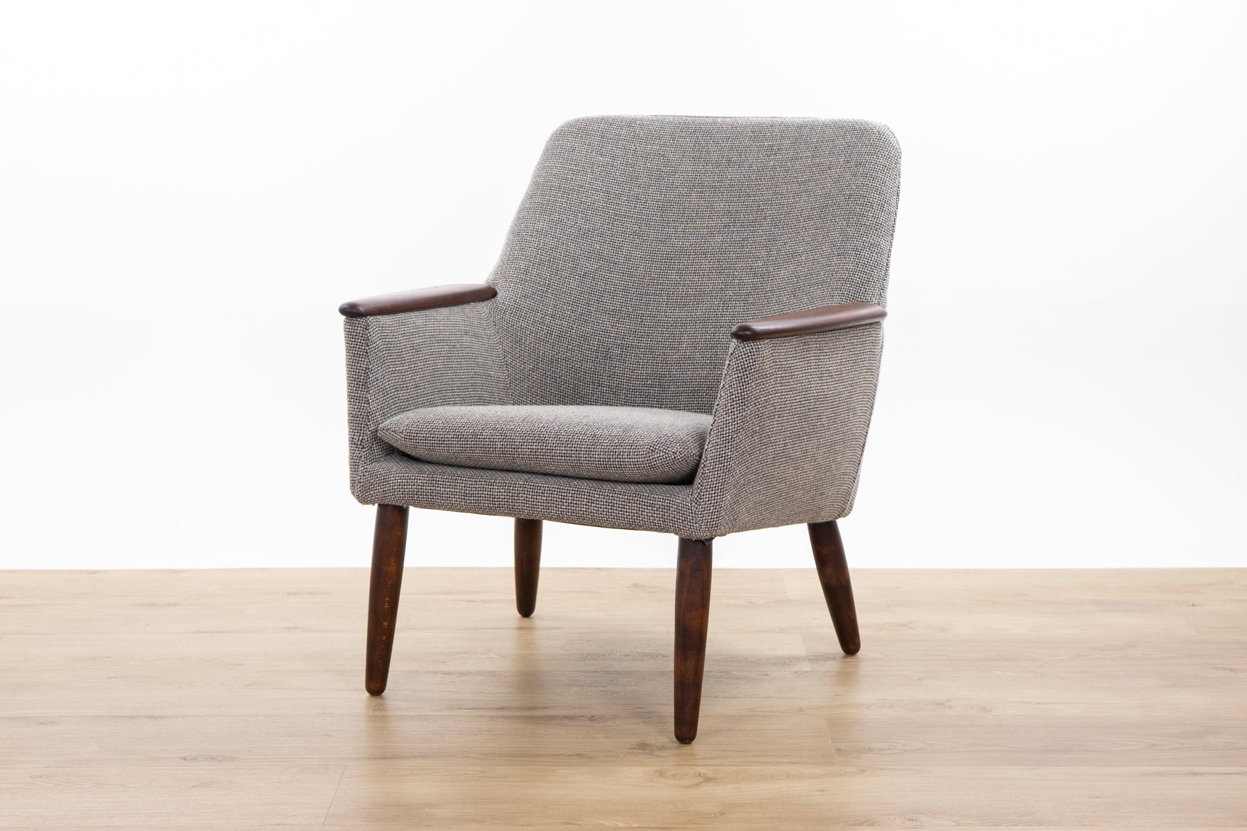 Danish Mid-Century Rosewood Easy Chair - (321-271)